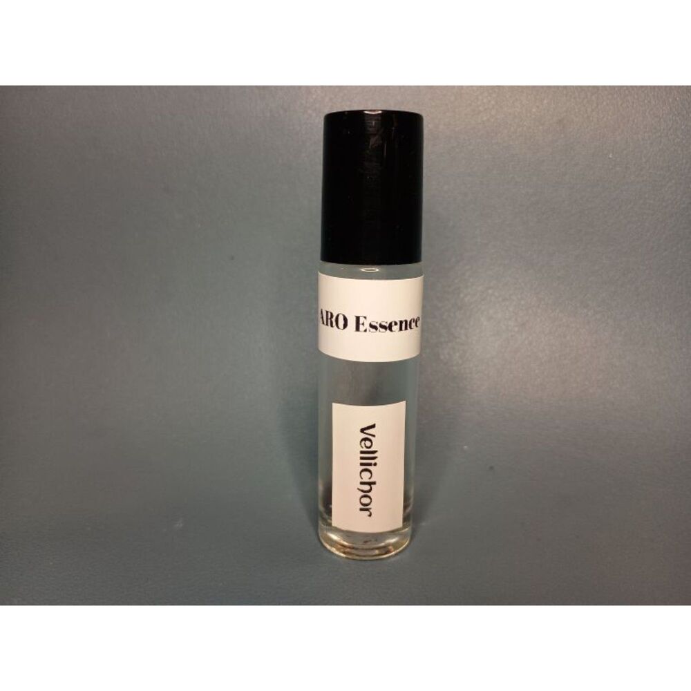 "Vellichor" Scented Roller- 10 ml with twist on cap